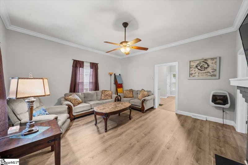 Property image 4 of 12 Taylor Street in Dunean Mills, Greenville, SC 29605