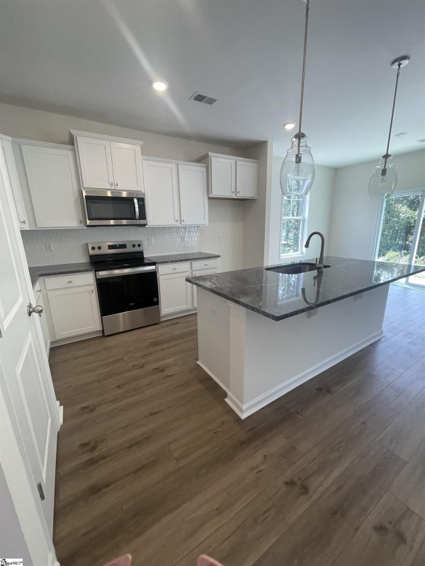 Property image 5 of 21 Sweetgrass Street in Springwood Grove, Central, SC 29630