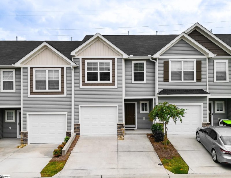 The Townes at Eastside, Taylors Community
