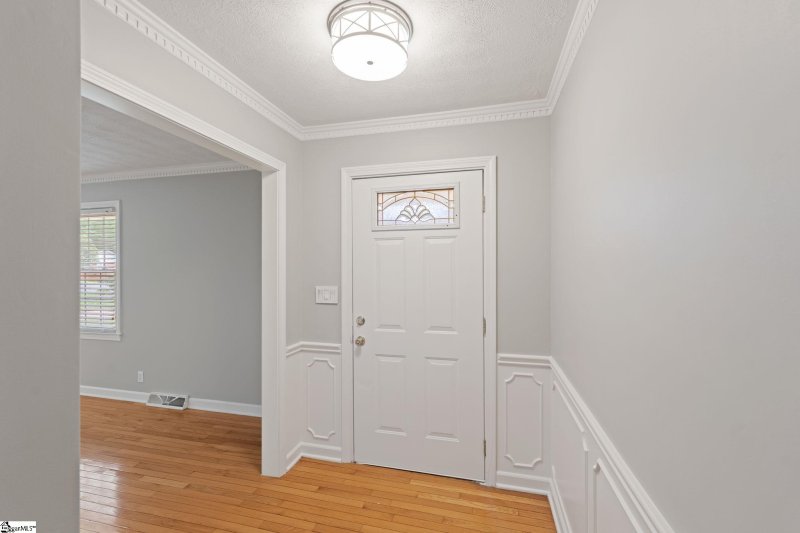 Property image 3 at 117 Lakewood Circle, Greer, SC 29651