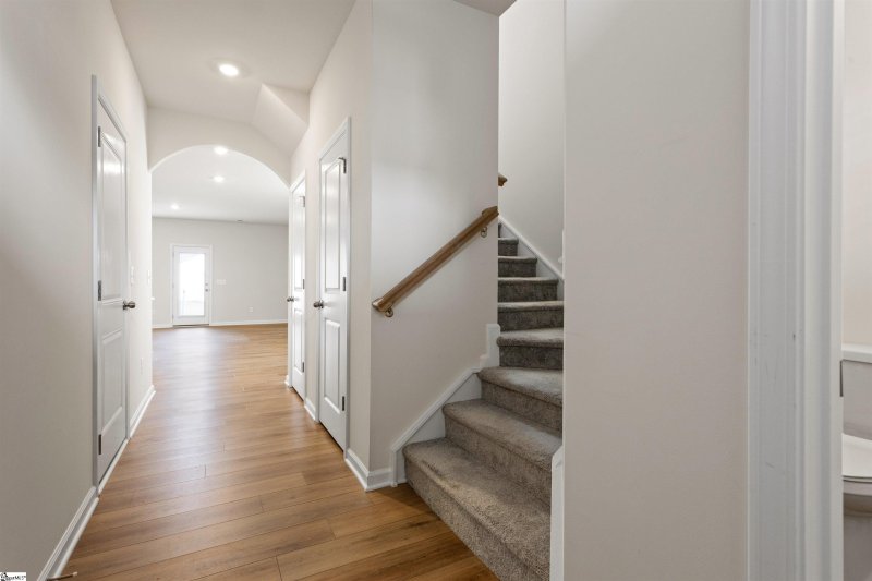 Property image 3 of 8 Loebner Lane in Magnolia Glen, Simpsonville, SC 29681