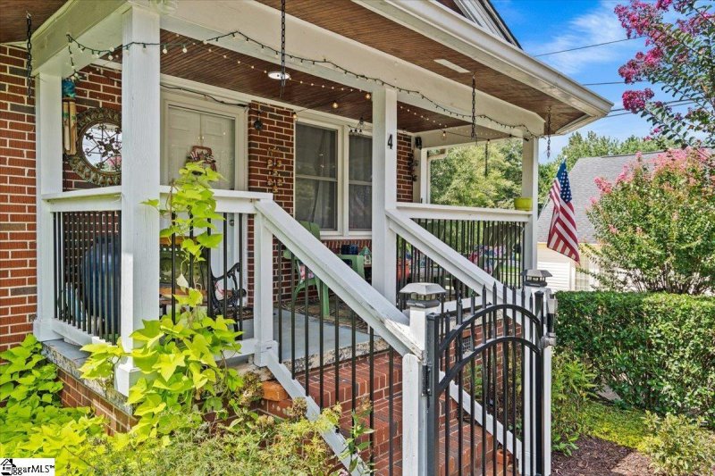 Property image 2 of 4 Rhonda Court in Casa Loma, Greenville, SC 29617