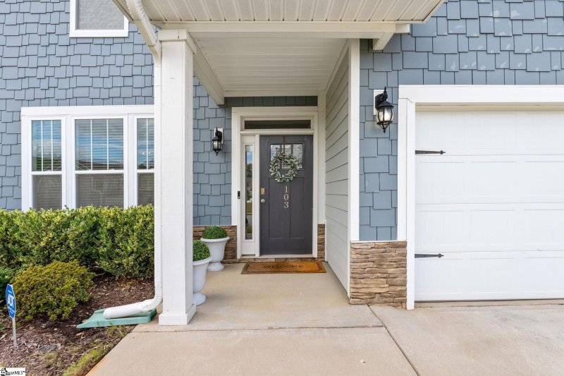 Property image 2 of 103 Silver Falls Drive in Heritage Village, Simpsonville, SC 29681