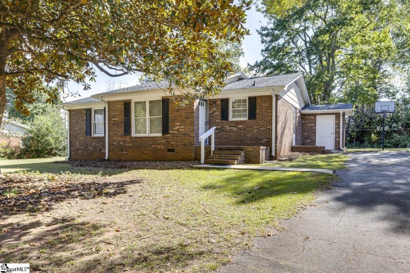 419 Rollingwood Drive