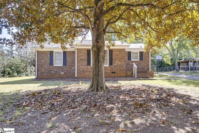 Property image 3 at 419 Rollingwood Drive, Easley, SC 29640