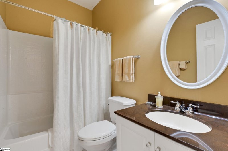 Property image 5 of 308 Cresthaven Place in Orchard Farms, Simpsonville, SC 29681-4854