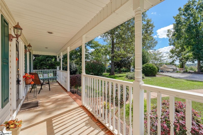 Property image 2 of 16 Woodwind Way in Woodwind Ridge, Greer, SC 29651