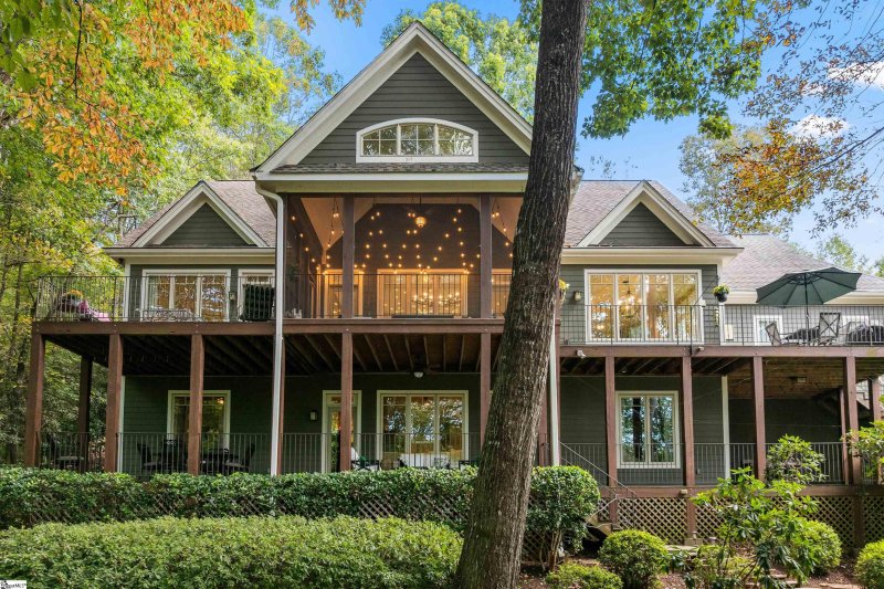 Property image 2 of 913 High Knoll Way in Cliffs Valley, Travelers Rest, SC 29690-4022