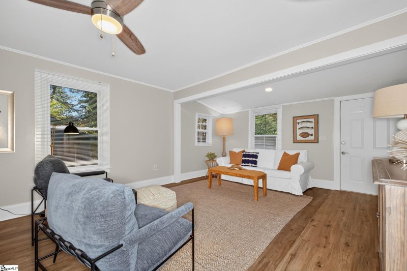 Property image 4 of 12 Dixie Avenue in Overbrook, Greenville, SC 29607