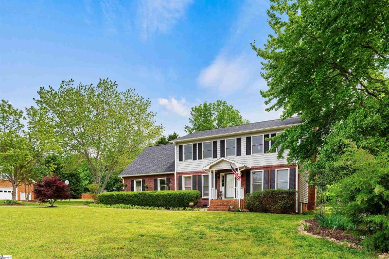 Property image 3 of 230 Donegal Drive in Londonderry, Moore, SC 29369