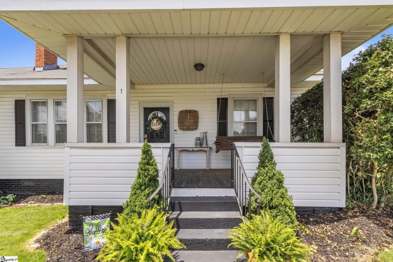 Property image 3 of 1 Lawrence Street in Pacific Mills, Lyman, SC 29365