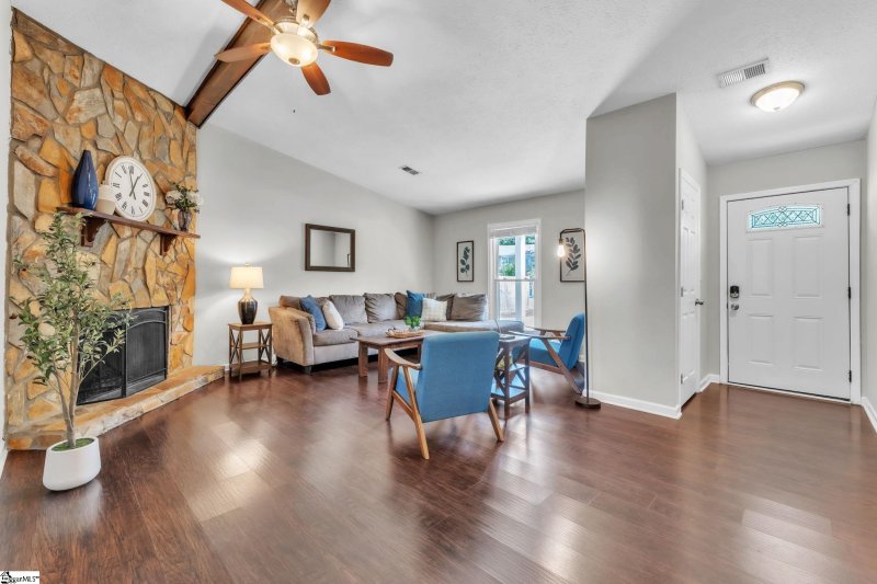 Property image 4 of 5 Carversham Row in Chesterfield Estates, Piedmont, SC 29673