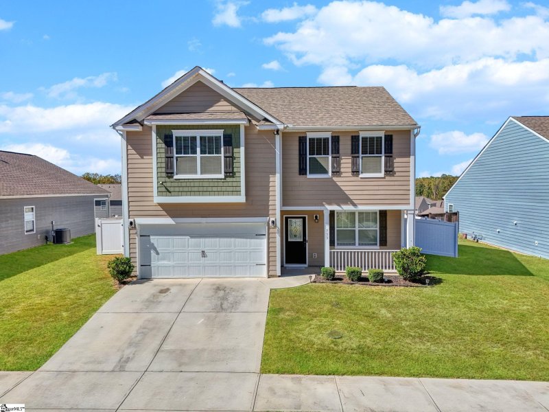 Property image 4 of 733 Liberty Walk Lane in Howards Park, Simpsonville, SC 29681