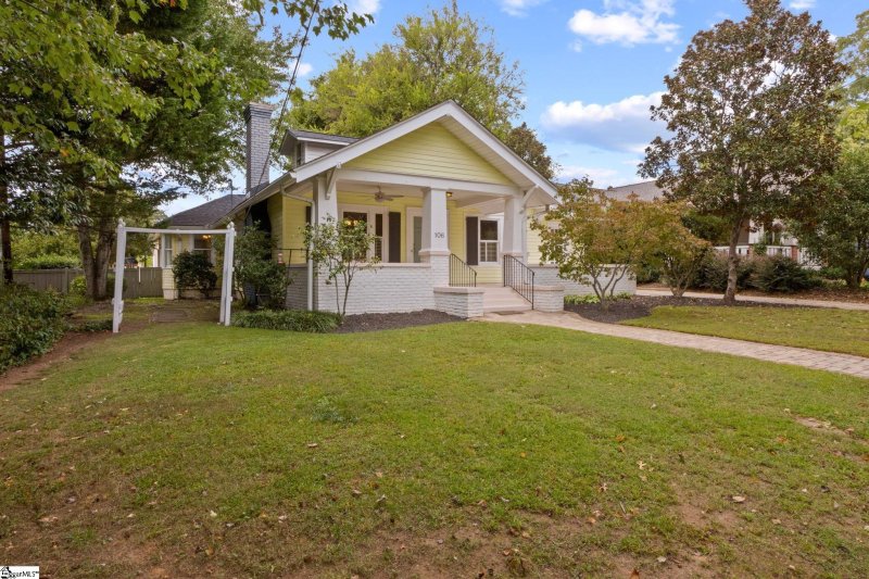 Property image 3 at 106 W Prentiss Avenue, Greenville, SC 29605