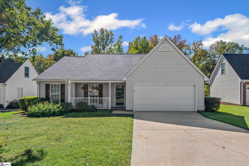 3 Riverside Chase Road