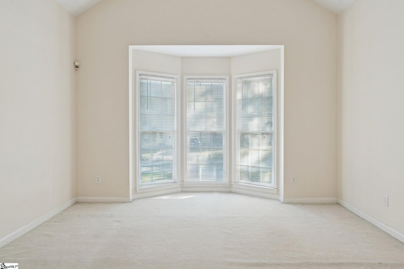 Property image 4 of 1 Mountain Rose Court in Orchard Farms, Simpsonville, SC 29681