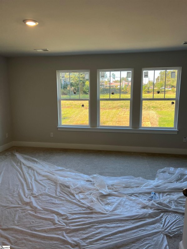 Property image 4 of 407 W Parima Court in El Dorado, Spartanburg, SC 29301
