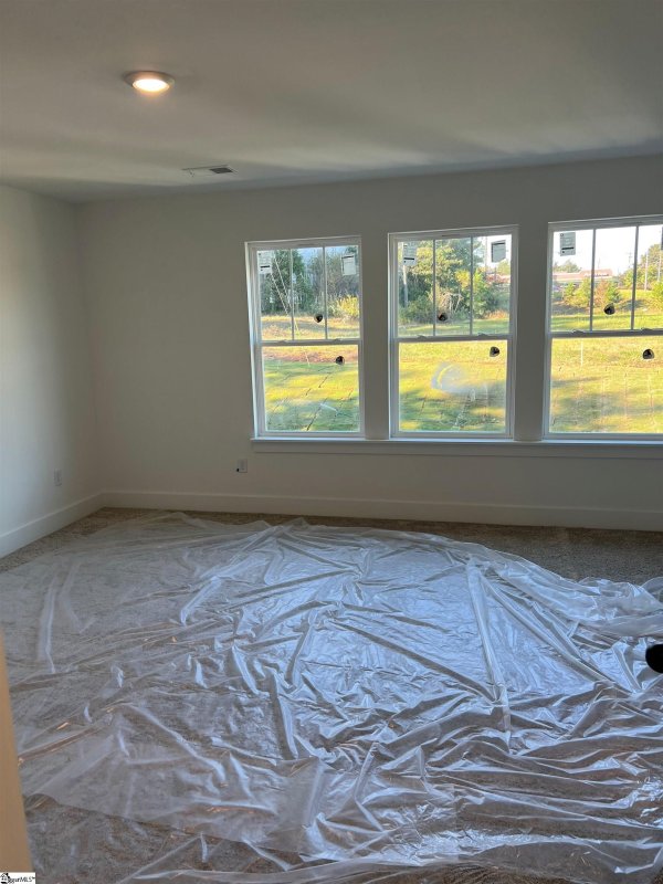 Property image 4 of 411 W Parima Court in El Dorado, Spartanburg, SC 29301