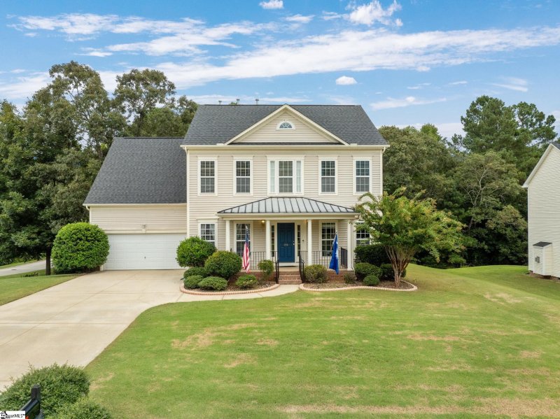 Property image 2 of 106 Armistead Lane in Pendleton Plantation, Easley, SC 29642