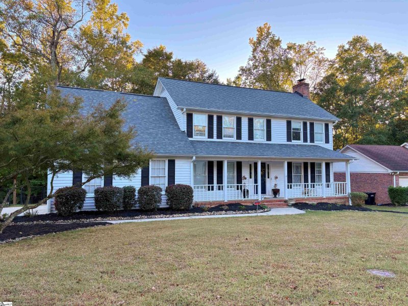 Property image 2 of 411 Spring Meadow Road in Foxwood, Simpsonville, SC 29680