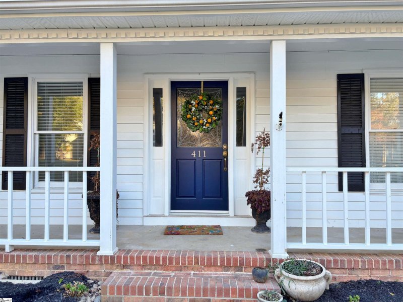 Property image 4 of 411 Spring Meadow Road in Foxwood, Simpsonville, SC 29680