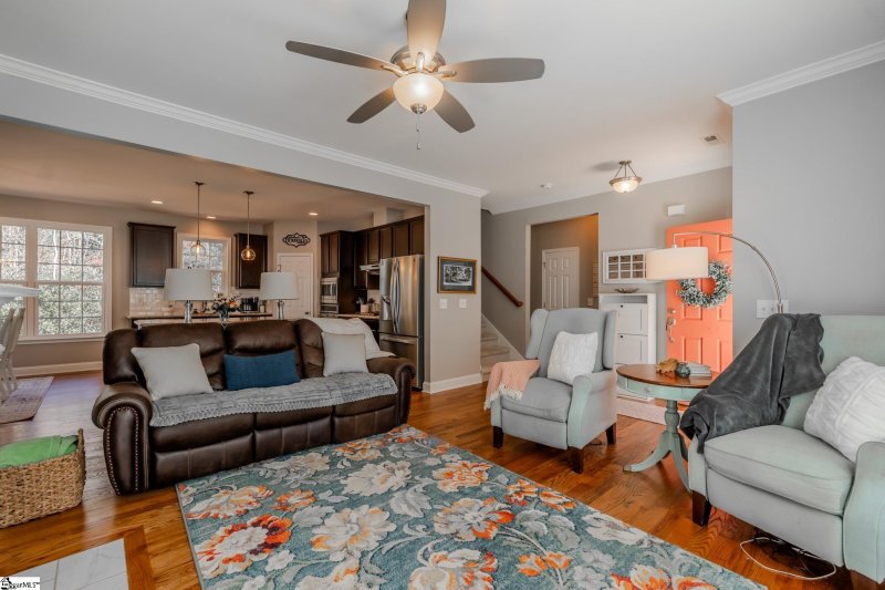 Property image 4 of 230 Northcliff Way in Northcliff, Greenville, SC 29617