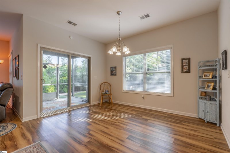 Property image 5 of 419 Cedar Bluff Way in Whispering Pines, Mauldin, SC 29662