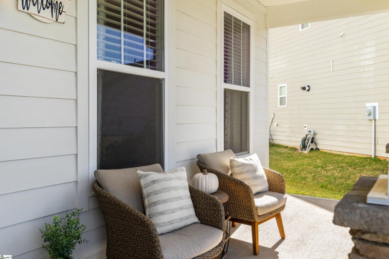Property image 3 of 8 Valeria Place in Heritage Village, Simpsonville, SC 29681