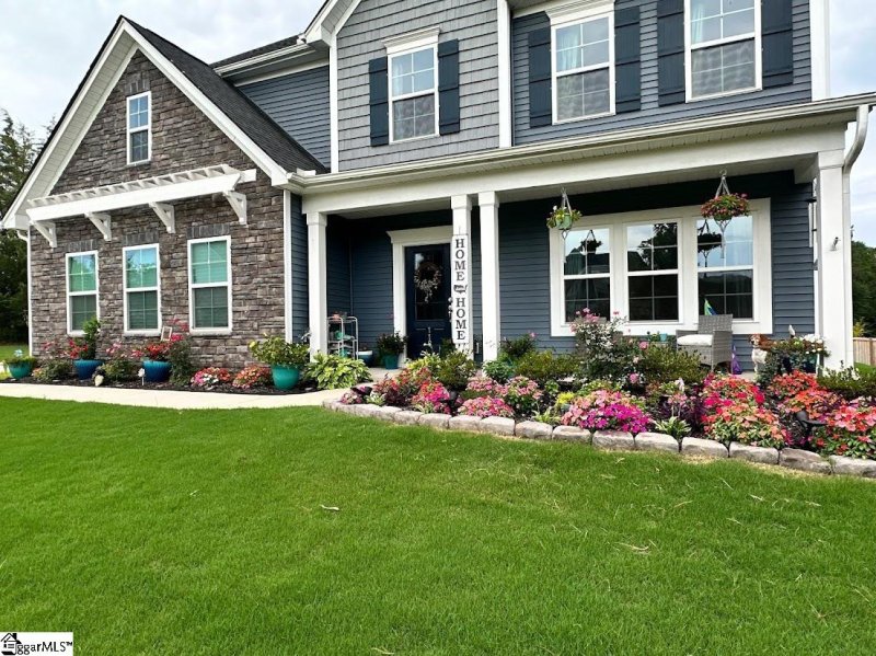 Property image 2 of 118 Nevell Drive in Avendell, Easley, SC 29642