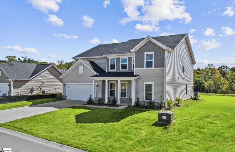 Property image 2 of 1099 Tyger Branch Drive in Sweetwater Hills, Moore, SC 29369