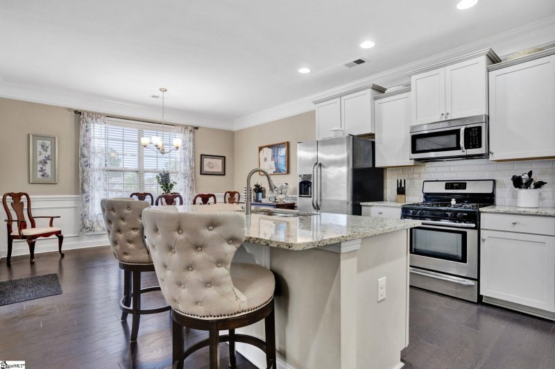 Property image 5 of 521 Bellgreen Avenue in Longleaf, Simpsonville, SC 29680