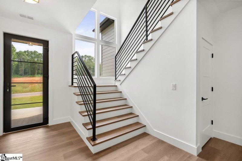 Property image 4 of 2032 Blessed Drive in Innova Estates, Inman, SC 29349