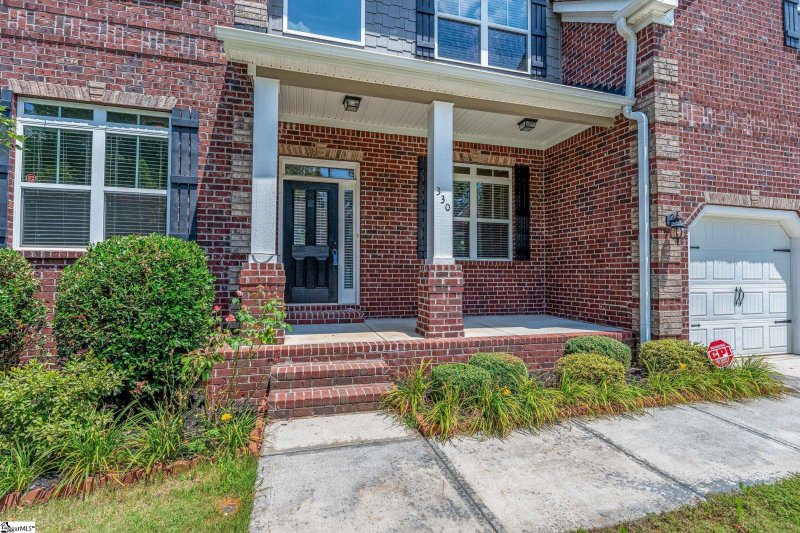 Property image 3 of 330 Mansfield Lane in Westhaven, Greer, SC 29650