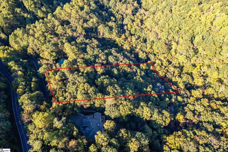 Property image 3 of 11 Sliding Rock Lane in The Cliffs at Glassy, Landrum, SC 29356