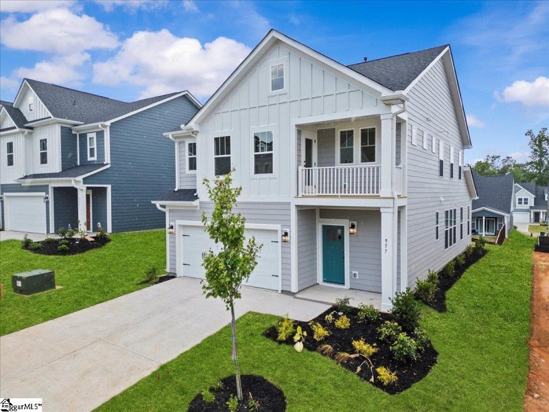 Property image 2 of 957 Diane Lane in Pleasant Falls, Moore, SC 29369