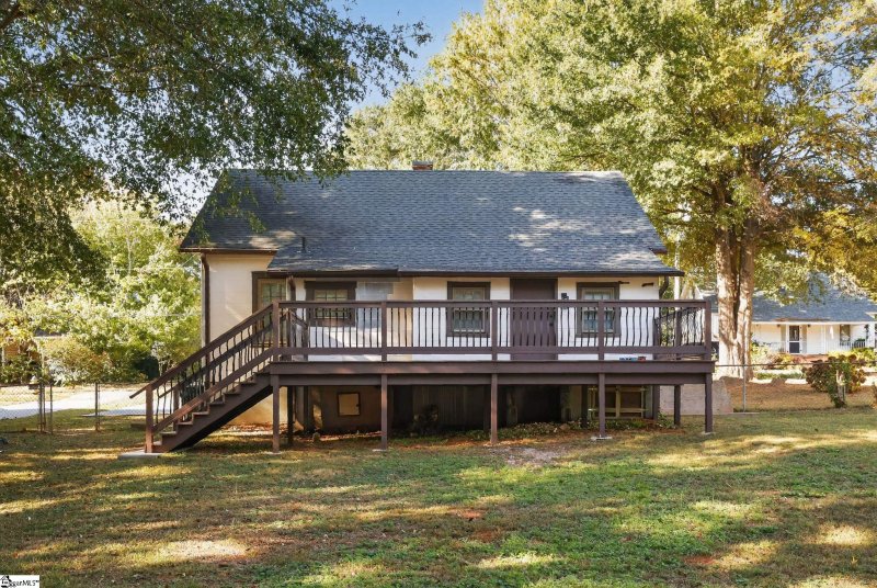 Property image 3 at 107 Edwards Street, Simpsonville, SC 29681-0000