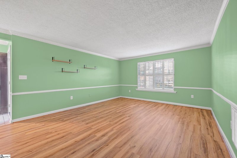 Property image 4 of 925 Cleveland Street in Riverbend Condos, Greenville, SC 29601