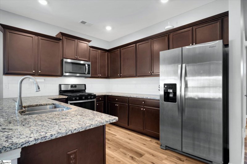 Property image 5 of 9 Bridlewood Lane in Triple Creek, Piedmont, SC 29673