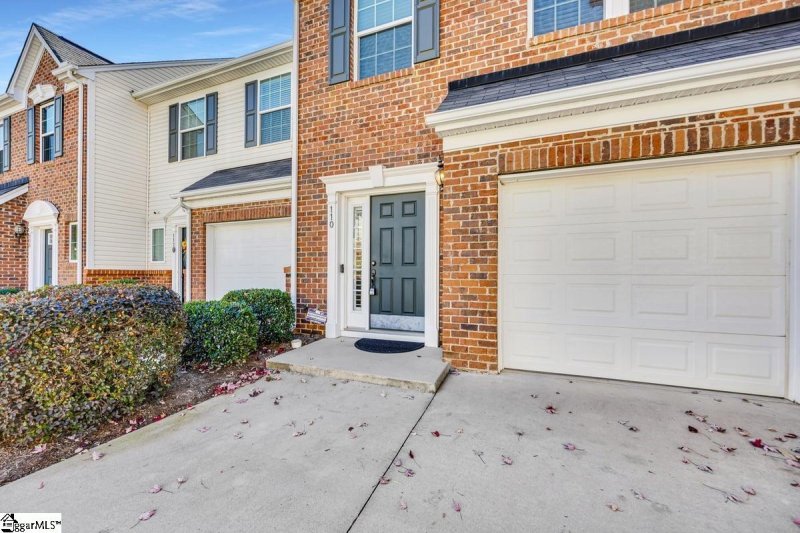 Property image 2 of 110 Awendaw Way in Townes at Cardinal Creek, Greenville, SC 29607