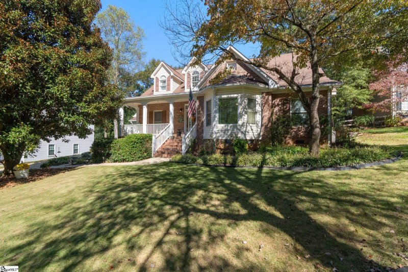 Property image 2 of 218 Deer Spring Lane in Neely Farm, Simpsonville, SC 29680