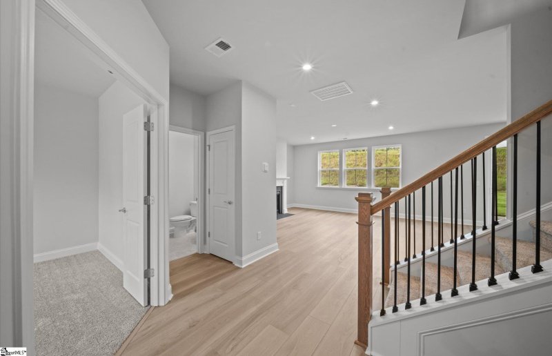 Property image 4 of 817 Sweetwater Springs Drive in Sweetwater Hills, Moore, SC 29369