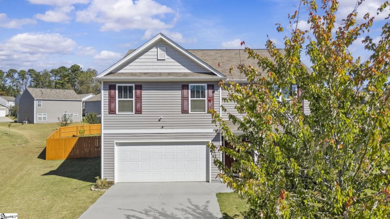Property image 4 of 6 Rosin Court in Cambridge Walk, Piedmont, SC 29673