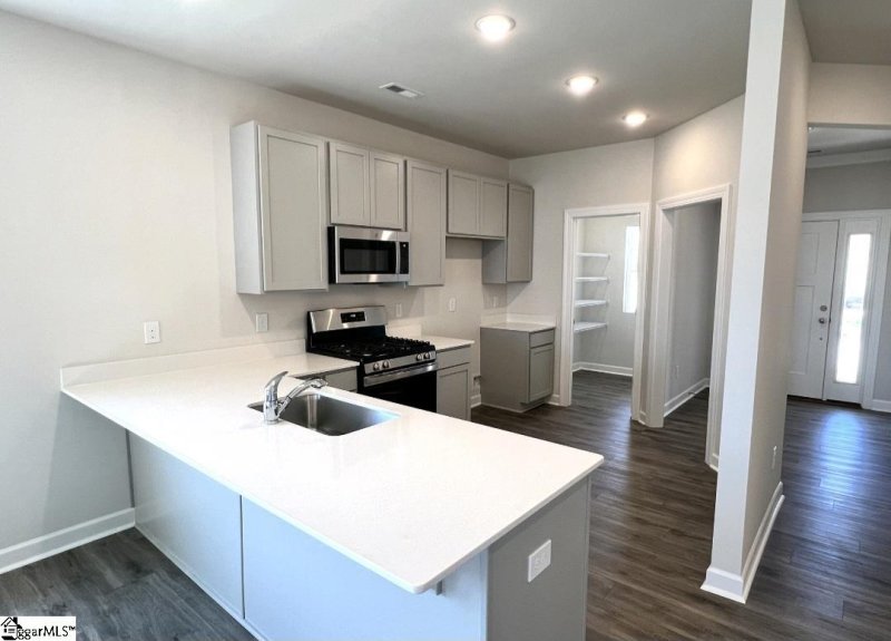 Property image 3 of 100 Rock Cress Trail in Holly Ridge, Greenville, SC 29607