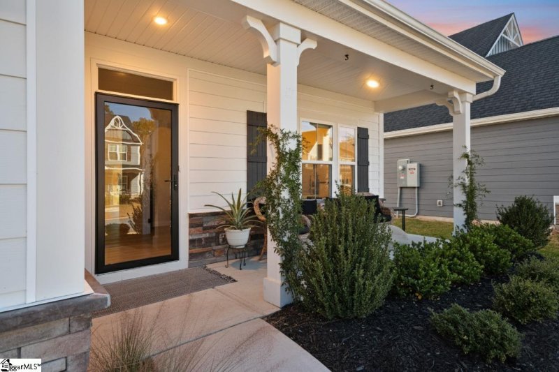 Property image 5 of 452 Oswego Court in Riverstone, Greenville, SC 29607