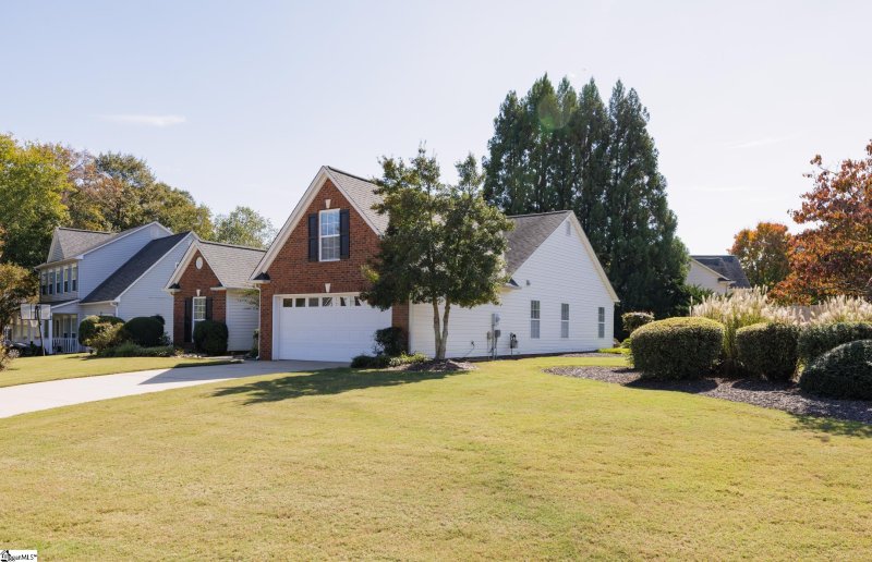 Property image 3 at 146 Longwood Lane, Easley, SC 29642