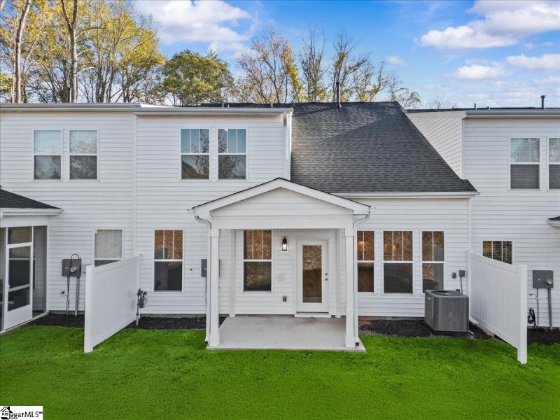 Property image 3 at 241 Woodhouse Way, Greenville, SC 29605