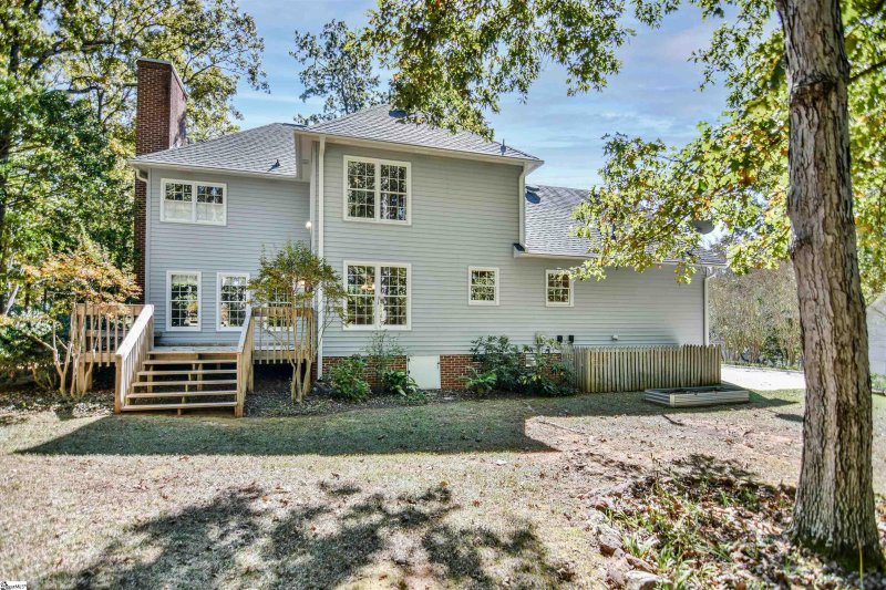 Property image 2 of 104 Deer Spring Lane in Neely Farm, Simpsonville, SC 29680