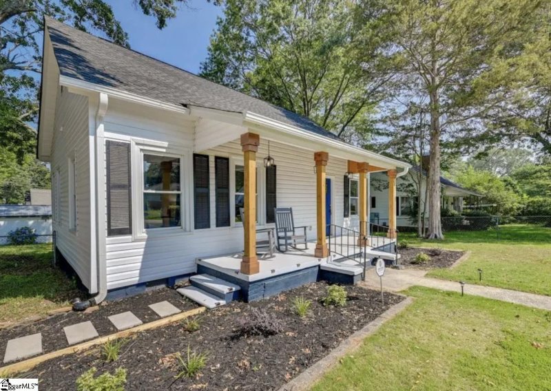 Property image 2 of 47 Wallace Street in Dunean Mills, Greenville, SC 29605