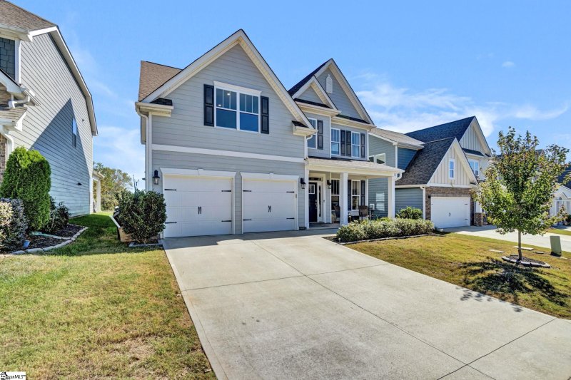 Property image 2 of 111 Pelham Glen Way in Pelham Glen, Greer, SC 29651-7087