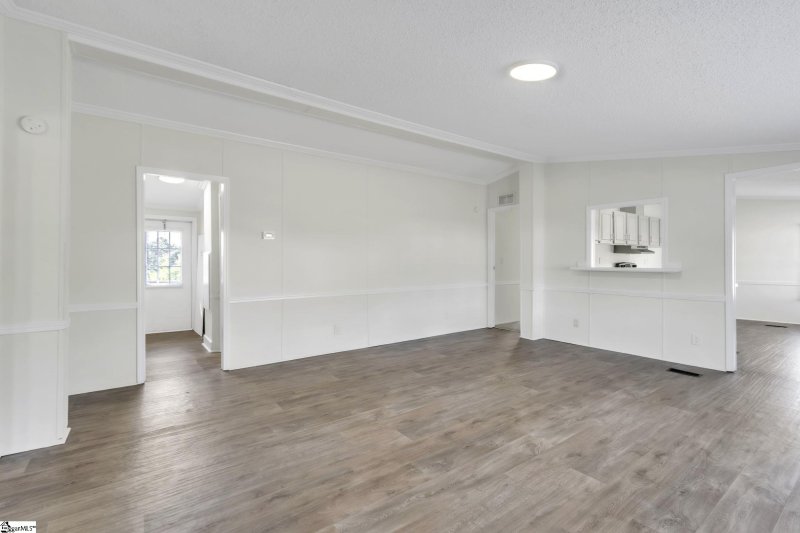 Property image 5 of 4 Stage Court in River Breeze, Greenville, SC 29611